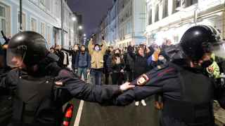 Акция в поддержку Алексея Навального в Москве в апреле 2021.