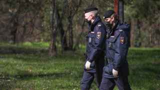 Изнасилованных девушек обвинили в нарушении режима самоизоляции